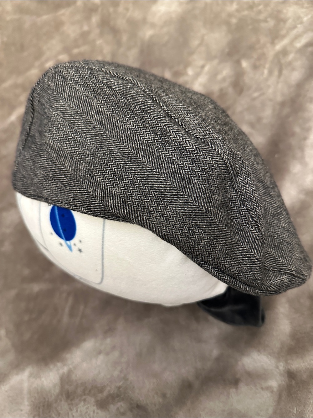 Gray Herringbone Wool Beret